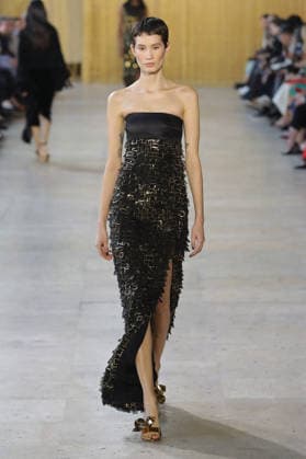 PFW - Akris Runway A model walks the runway during the Akris Womenswear Fall Winter 2026-2027 show as part of Paris Fashion Week on March 08, 2026 in Paris, France. Photo by Alain Gil Gonzalez ABACAPRESS.COM Paris France  Copyright: xGonzalezxAlain-Gil ABACAx