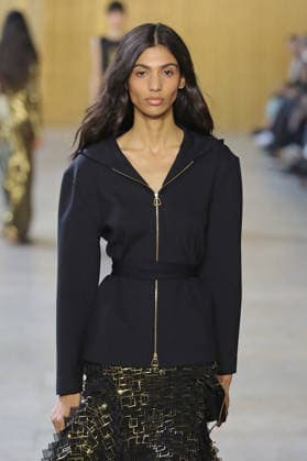 PFW - Akris Runway A model walks the runway during the Akris Womenswear Fall Winter 2026-2027 show as part of Paris Fashion Week on March 08, 2026 in Paris, France. Photo by Alain Gil Gonzalez ABACAPRESS.COM Paris France  Copyright: xGonzalezxAlain-Gil ABACAx