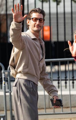 Pierre Niney at Lacoste Collection Femme Prêt à Porter Automne Hiver 2026 2027 fashion show during Paris Fashion Week on march 8th 2026 Thibault Duboucher Bestimage Celebrities at Lacoste Women Ready to Wear Fall Winter 2026 2027 Collection fashion show, during Paris Fashion Week on march 8th 2026 Paris France  Copyright: xThibaultxDuboucherx xBestimagexThibaultxDuboucherx xBestimagex