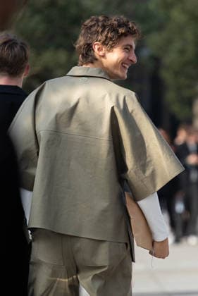 Vassili Schneider at Lacoste Collection Femme Prêt à Porter Automne Hiver 2026 2027 fashion show during Paris Fashion Week on march 8th 2026 Thibault Duboucher Bestimage Celebrities at Lacoste Women Ready to Wear Fall Winter 2026 2027 Collection fashion show, during Paris Fashion Week on march 8th 2026 Paris France  Copyright: xThibaultxDuboucherx xBestimagexThibaultxDuboucherx xBestimagex