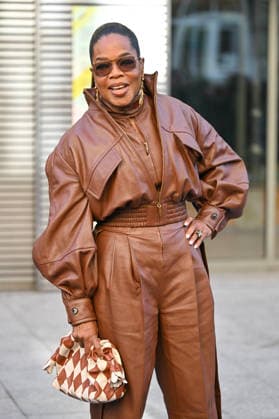 PFW Zimmermann Outside Arrivals Oprah Winfrey arriving at the Zimmermann show during Fashion Week in Paris, France on March 9, 2026. Photo by Julien Reynaud APS-Medias ABACAPRESS.COM Paris France  Copyright: xReynaudxJulien APS-Medias ABACAx