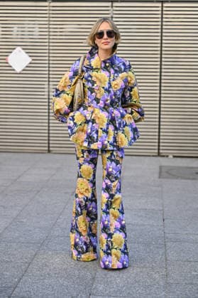 PFW Zimmermann Outside Arrivals Guest arriving at the Zimmermann show during Fashion Week in Paris, France on March 9, 2026. Photo by Julien Reynaud APS-Medias ABACAPRESS.COM Paris France  Copyright: xReynaudxJulien APS-Medias ABACAx