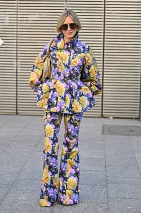 PFW Zimmermann Outside Arrivals Guest arriving at the Zimmermann show during Fashion Week in Paris, France on March 9, 2026. Photo by Julien Reynaud APS-Medias ABACAPRESS.COM Paris France  Copyright: xReynaudxJulien APS-Medias ABACAx