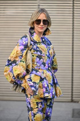 PFW Zimmermann Outside Arrivals Guest arriving at the Zimmermann show during Fashion Week in Paris, France on March 9, 2026. Photo by Julien Reynaud APS-Medias ABACAPRESS.COM Paris France  Copyright: xReynaudxJulien APS-Medias ABACAx