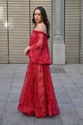 PFW Zimmermann Outside Arrivals Alycia Debnam Carey arriving at the Zimmermann show during Fashion Week in Paris, France on March 9, 2026. Photo by Julien Reynaud APS-Medias ABACAPRESS.COM Paris France  Copyright: xReynaudxJulien APS-Medias ABACAx