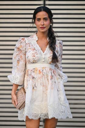 PFW Zimmermann Outside Arrivals Guest arriving at the Zimmermann show during Fashion Week in Paris, France on March 9, 2026. Photo by Julien Reynaud APS-Medias ABACAPRESS.COM Paris France  Copyright: xReynaudxJulien APS-Medias ABACAx