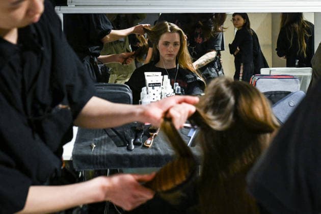 PFW - Backstage of Shiatzy Chen Runway in Paris FA A model gets prepared before the runway for the Shiatzy Chen collection as part of Paris Fashion Week in Paris, on March 9, 2026. Photo by Firas Abdullah ABACAPRESS.COM Paris Ile-de-France France  Copyright: xAbdullahxFiras ABACAx