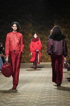 PFW - Shiatzy Chen Runway in Paris FA Models walk the runway for the Shiatzy Chen collection as part of Paris Fashion Week in Paris, on March 9, 2026. Photo by Firas Abdullah ABACAPRESS.COM Paris Ile-de-France France  Copyright: xAbdullahxFiras ABACAx