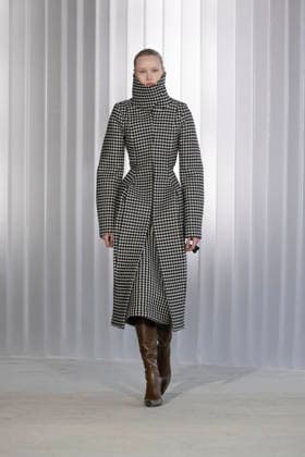 Jean Paul Gaultier Womenswear Collection Fall Winter 2026 2027 show as part of Paris Fashion Week PFW , Paris, France, March 08, 2026 Bestimage Runway during the Jean Paul Gaultier Womenswear Fall Winter 2026 2027 show as part of Paris Fashion Week on March 07, 2026 in Paris, France Paris France  Copyright: xAgencex xBestimagexAgencex xBestimagex