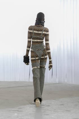 Jean Paul Gaultier Womenswear Collection Fall Winter 2026 2027 show as part of Paris Fashion Week PFW , Paris, France, March 08, 2026 Bestimage Runway during the Jean Paul Gaultier Womenswear Fall Winter 2026 2027 show as part of Paris Fashion Week on March 07, 2026 in Paris, France Paris France  Copyright: xAgencex xBestimagexAgencex xBestimagex