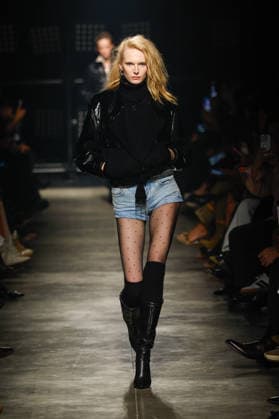 Isabel Marant Womenswear Collection Prêt à Porter Automne Hiver 2026 2027 show as part of Paris Fashion Week PFW , à Paris, France, le 5 mars 2026 Bestimage Runway during the Isabel Marant Womenswear Fall Winter 2026 2027 show as part of Paris Fashion Week on March 05, 2026 in Paris, France Paris France  Copyright: xAgencex xBestimagexAgencex xBestimagex