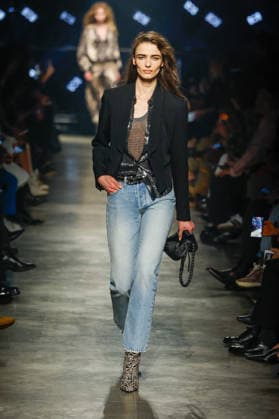 Isabel Marant Womenswear Collection Prêt à Porter Automne Hiver 2026 2027 show as part of Paris Fashion Week PFW , à Paris, France, le 5 mars 2026 Bestimage Runway during the Isabel Marant Womenswear Fall Winter 2026 2027 show as part of Paris Fashion Week on March 05, 2026 in Paris, France Paris France  Copyright: xAgencex xBestimagexAgencex xBestimagex