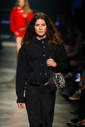 Isabel Marant Womenswear Collection Prêt à Porter Automne Hiver 2026 2027 show as part of Paris Fashion Week PFW , à Paris, France, le 5 mars 2026 Bestimage Runway during the Isabel Marant Womenswear Fall Winter 2026 2027 show as part of Paris Fashion Week on March 05, 2026 in Paris, France Paris France  Copyright: xAgencex xBestimagexAgencex xBestimagex