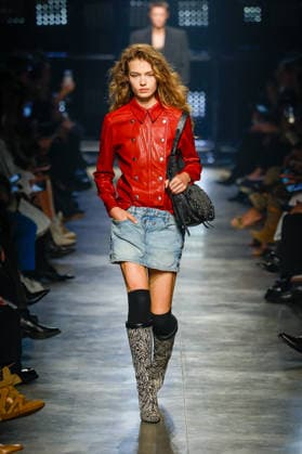 Isabel Marant Womenswear Collection Prêt à Porter Automne Hiver 2026 2027 show as part of Paris Fashion Week PFW , à Paris, France, le 5 mars 2026 Bestimage Runway during the Isabel Marant Womenswear Fall Winter 2026 2027 show as part of Paris Fashion Week on March 05, 2026 in Paris, France Paris France  Copyright: xAgencex xBestimagexAgencex xBestimagex
