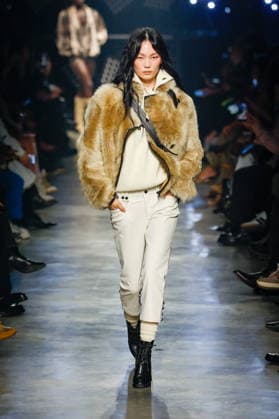 Isabel Marant Womenswear Collection Prêt à Porter Automne Hiver 2026 2027 show as part of Paris Fashion Week PFW , à Paris, France, le 5 mars 2026 Bestimage Runway during the Isabel Marant Womenswear Fall Winter 2026 2027 show as part of Paris Fashion Week on March 05, 2026 in Paris, France Paris France  Copyright: xAgencex xBestimagexAgencex xBestimagex