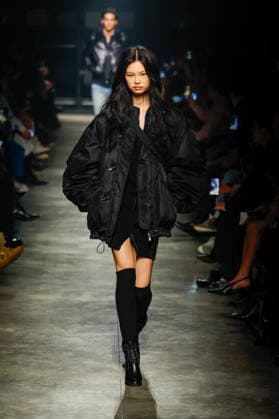 Isabel Marant Womenswear Collection Prêt à Porter Automne Hiver 2026 2027 show as part of Paris Fashion Week PFW , à Paris, France, le 5 mars 2026 Bestimage Runway during the Isabel Marant Womenswear Fall Winter 2026 2027 show as part of Paris Fashion Week on March 05, 2026 in Paris, France Paris France  Copyright: xAgencex xBestimagexAgencex xBestimagex