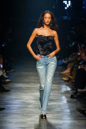 Isabel Marant Womenswear Collection Prêt à Porter Automne Hiver 2026 2027 show as part of Paris Fashion Week PFW , à Paris, France, le 5 mars 2026 Bestimage Runway during the Isabel Marant Womenswear Fall Winter 2026 2027 show as part of Paris Fashion Week on March 05, 2026 in Paris, France Paris France  Copyright: xAgencex xBestimagexAgencex xBestimagex