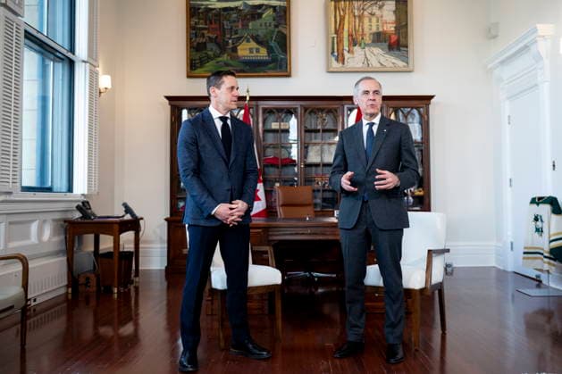 March 9, 2026, Ottawa, On, Canada: Prime Minister Mark Carney, right, speaks as he meets with Premier of Prince Edward Island Rob Lantz in his office in Ottawa on Monday, March 9, 2026. Ottawa Canada  - ZUMAc35_ 20260309_zaf_c35_002 Copyright: xSpencerxColbyx