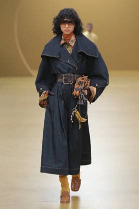 PFW - Zimmermann Runway A model walks the runway during the Zimmermann Womenswear Fall Winter 2026-2027 show as part of Paris Fashion Week on March 9, 2026 in Paris, France. Photo by Alain Gil Gonzalez ABACAPRESS.COM Paris France  Copyright: xGonzalezxAlain-Gil ABACAx