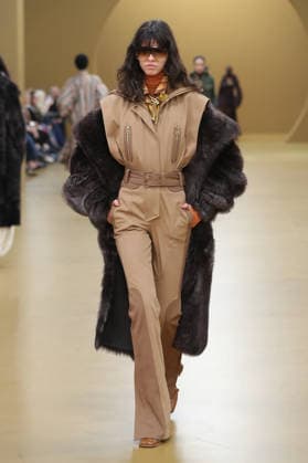 PFW - Zimmermann Runway A model walks the runway during the Zimmermann Womenswear Fall Winter 2026-2027 show as part of Paris Fashion Week on March 9, 2026 in Paris, France. Photo by Alain Gil Gonzalez ABACAPRESS.COM Paris France  Copyright: xGonzalezxAlain-Gil ABACAx