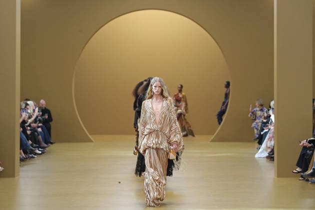 PFW - Zimmermann Runway A model walks the runway during the Zimmermann Womenswear Fall Winter 2026-2027 show as part of Paris Fashion Week on March 9, 2026 in Paris, France. Photo by Alain Gil Gonzalez ABACAPRESS.COM Paris France  Copyright: xGonzalezxAlain-Gil ABACAx