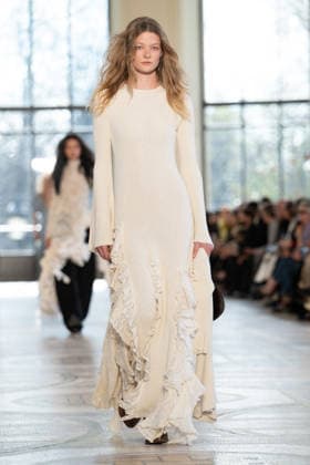 PFW - Gabriela Hearst Runway LZ A model walks the runway during the Gabriela Hearst Winter 2026-2027 show as part of Paris Fashion Week on March 09, 2026 at Petit Palais in Paris, France. Photo by Laurent Zabulon ABACAPRESS.COM  Copyright: xZabulonxLaurent ABACAx