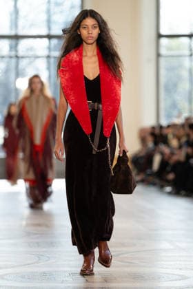 PFW - Gabriela Hearst Runway LZ A model walks the runway during the Gabriela Hearst Winter 2026-2027 show as part of Paris Fashion Week on March 09, 2026 at Petit Palais in Paris, France. Photo by Laurent Zabulon ABACAPRESS.COM  Copyright: xZabulonxLaurent ABACAx