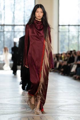 PFW - Gabriela Hearst Runway LZ A model walks the runway during the Gabriela Hearst Winter 2026-2027 show as part of Paris Fashion Week on March 09, 2026 at Petit Palais in Paris, France. Photo by Laurent Zabulon ABACAPRESS.COM  Copyright: xZabulonxLaurent ABACAx
