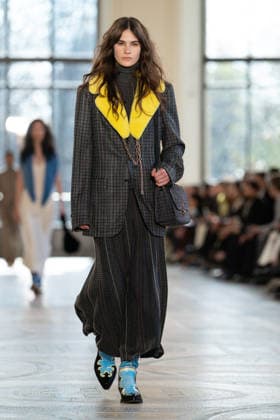 PFW - Gabriela Hearst Runway LZ A model walks the runway during the Gabriela Hearst Winter 2026-2027 show as part of Paris Fashion Week on March 09, 2026 at Petit Palais in Paris, France. Photo by Laurent Zabulon ABACAPRESS.COM  Copyright: xZabulonxLaurent ABACAx