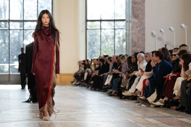 PFW - Gabriela Hearst Runway LZ A model walks the runway during the Gabriela Hearst Winter 2026-2027 show as part of Paris Fashion Week on March 09, 2026 at Petit Palais in Paris, France. Photo by Laurent Zabulon ABACAPRESS.COM  Copyright: xZabulonxLaurent ABACAx