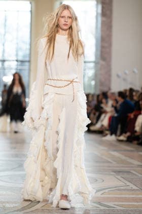 PFW - Gabriela Hearst Runway LZ A model walks the runway during the Gabriela Hearst Winter 2026-2027 show as part of Paris Fashion Week on March 09, 2026 at Petit Palais in Paris, France. Photo by Laurent Zabulon ABACAPRESS.COM  Copyright: xZabulonxLaurent ABACAx