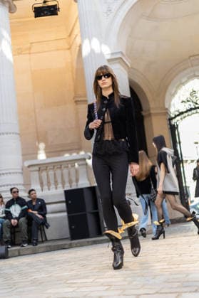 PFW Zadig et Voltaire Runway NB Model walks on the runway at the Zadig & Voltaire Womenswear Fall Winter 2026-2027 show as part of Paris Fashion Week on March 09, 2026 in Paris, France. Photo by Nasser Berzane ABACAPRESS.COM Paris France  Copyright: xBerzanexNasser ABACAx