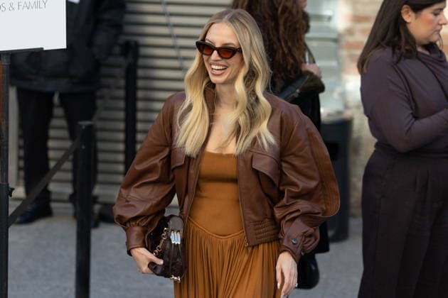 Guest Celebrities at Zimmermann Collection Femme Prêt à Porter Automne Hiver 2026 2027 fashion show at Carreau du Temple during Paris Fashion Week, on March 9th, 2026 Julien Sarkissian Bestimage Celebrities at Zimmermann Ready to Wear Woman Fall Winter 2026 2027 Collection fashion show, during Paris Fashion Week, on March 9th, 2026 Paris France  Copyright: xJulienxSarkissianx xBestimagexJulienxSarkissianx xBestimagex