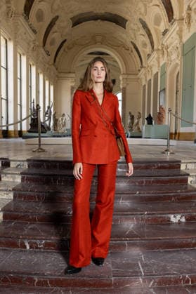Almudena Canedo at the Front Row at the Gabriela Hearst Fashion Show Ready to Wear Collection Fall Winter 2026 2027 during Paris Fashion Week PFW , at the Petit Palais, in Paris, France, on March 09, 2026 Jeremy Melloul Bestimage Front Row at the Gabriela Hearst Fashion Show Ready to Wear Collection Fall Winter 2026 2027 during Paris Fashion Week on March 09, 2026  Copyright: xJeremyxMelloulx xBestimagexJeremyxMelloulx xBestimagex