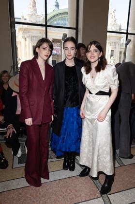 Olivia and Mia Isacson Gabriela Hearst Girls at the Front Row at the Gabriela Hearst Fashion Show Ready to Wear Collection Fall Winter 2026 2027 during Paris Fashion Week PFW , at the Petit Palais, in Paris, France, March 9, 2026 Jeremy Melloul Bestimage Front Row at the Gabriela Hearst Fashion Show Ready to Wear Collection Fall Winter 2026 2027 during Paris Fashion Week on March 09, 2026  Copyright: xJeremyxMelloulx xBestimagexJeremyxMelloulx xBestimagex