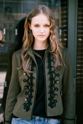 Celebrities at Paris Fashion Week March 9 Floor Vrins Paris Fashion Week PAP AW26 Zimmermann 453917 2026 03 09 Paris France  Copyright: xJean-BaptistexSoulliatx xStarfacex STAR_453917_028