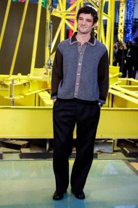 Niels Schneider at the photocall of the Chanel Womens Ready to Wear Fall Winter 2026 2027 show during Paris Fashion Week PFW at the Grand Palais, Paris, France, March 9, 2026 Olivier Borde Bestimage Photocell at the Chanel Fashion Show Ready to Wear Fall Winter 2026 2027 during Paris Fashion Week on March 09, 2026 Paris France  Copyright: xOLIVIERxBORDEx xBESTIMAGExOLIVIERxBORDEx xBESTIMAGEx