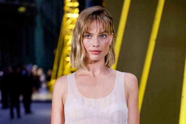 Margot Robbie at the photocall of the Chanel Womens Ready to Wear Collection Fall Winter 2026 2027 during Paris Fashion Week PFW at the Grand Palais, Paris, France, March 9, 2026 Olivier Borde Bestimage Photocell at the Chanel Fashion Show Ready to Wear Collection Fall Winter 2026 2027 during Paris Fashion Week on March 09, 2026 Paris France  Copyright: xOLIVIERxBORDEx xBESTIMAGExOLIVIERxBORDEx xBESTIMAGEx