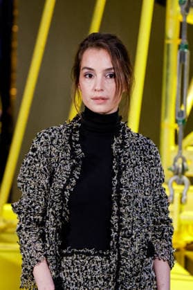 Manon Clavel at the photocall of the Chanel Womens Ready to Wear Fall Winter 2026 2027 show during Paris Fashion Week PFW at the Grand Palais, Paris, France, March 9, 2026 Olivier Borde Bestimage Photocell at the Chanel Fashion Show Ready to Wear Collection Fall Winter 2026 2027 during Paris Fashion Week on March 09, 2026 Paris France  Copyright: xOLIVIERxBORDEx xBESTIMAGExOLIVIERxBORDEx xBESTIMAGEx