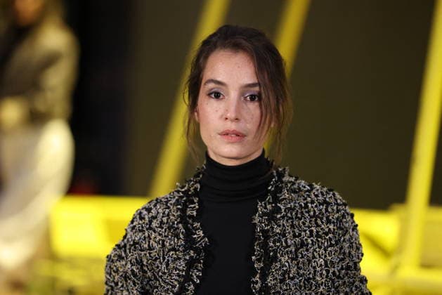 PFW - Chanel Photocall Manon Clavel pictured on photocall of Chanel Womenswear Fall Winter 2026-2027 show as part of Paris Fashion Week at Grand Palais, in Paris, France on March 9, 2026. Photo by Jerome Domine ABACAPRESS.COM Paris France  Copyright: xDominexJerome ABACAx