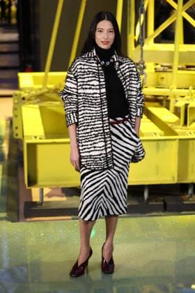 PFW - Chanel Photocall Hannah O Neill pictured on photocall of Chanel Womenswear Fall Winter 2026-2027 show as part of Paris Fashion Week at Grand Palais, in Paris, France on March 9, 2026. Photo by Jerome Domine ABACAPRESS.COM Paris France  Copyright: xDominexJerome ABACAx