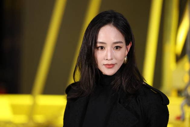 PFW - Chanel Photocall Janine Chang pictured on photocall of Chanel Womenswear Fall Winter 2026-2027 show as part of Paris Fashion Week at Grand Palais, in Paris, France on March 9, 2026. Photo by Jerome Domine ABACAPRESS.COM Paris France  Copyright: xDominexJerome ABACAx