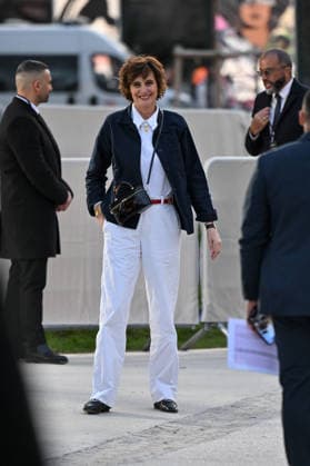 PFW Chanel Outside Arrivals Ines de la Fressange arriving at the Chanel show during Fashion Week in Paris, France on March 9, 2026. Photo by Julien Reynaud APS-Medias ABACAPRESS.COM Paris France  Copyright: xReynaudxJulien APS-Medias ABACAx