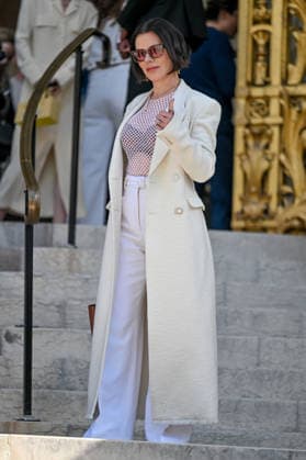 PFW Gabriela Hearst Outside Arrivals Debi Mazar arriving at the Gabriela Hearst show during Fashion Week in Paris, France on March 9, 2026. Photo by Julien Reynaud APS-Medias ABACAPRESS.COM Paris France  Copyright: xReynaudxJulien APS-Medias ABACAx
