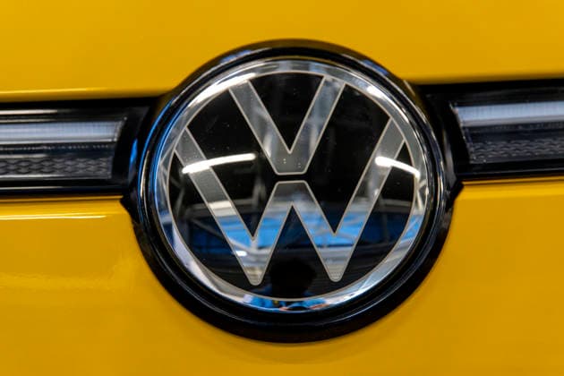 20.02.2026, Die Auto-Messe Münchner Auto Tage 2026 in München im Messegelände Riem. Staunen und Testen und Kaufen, Autohändler zeigen ihre neuesten Modelle. Hier der Messestand von VW, der ID.3 20.02.2026, Reise- und Freizeitmesse f.r.e.e. in München 20.02.2026, Reise- und Freizeitmesse f.r.e.e. in München *** 20 02 2026, The Munich Auto Show 2026 in Munich at the Riem Exhibition Center Marvel and test and buy, car dealers show their latest models Here the VW stand, the ID 3 20 02 2026, Travel and Leisure Fair f r e e in Munich 20 02 2026, Travel and Leisure Fair f r e e in Munich