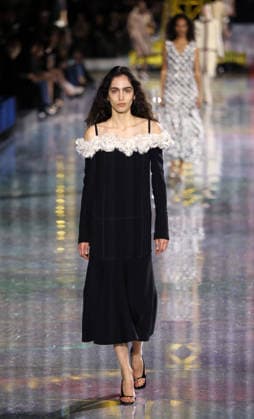 Chanel - Runway Paris Fashion Week - Womenswear Fall Winter 2026-2027 Chanel - Runway Paris Fashion Week - Womenswear Fall Winter 2026-2027  Copyright: xDKRx
