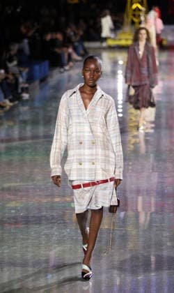 Chanel - Runway Paris Fashion Week - Womenswear Fall Winter 2026-2027 Chanel - Runway Paris Fashion Week - Womenswear Fall Winter 2026-2027  Copyright: xDKRx
