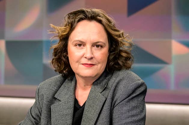 GER, Berlin, tough but fair Ð political talk show, TV, format, with host Louis Klamroth, Das Erste, pictured from left Jana Hensel Author and journalist for Die Zeit, March 9, 2026 Copyright: HMBxMedia UwexKoch