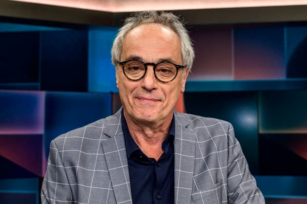GER, Berlin, tough but fair Ð political talk show, TV, format, with host Louis Klamroth, Das Erste, pictured from left Christian Rach Top chef and podcaster ÒDreimal freie MeinungÓ Three Times Free Opinion , March 9, 2026 Copyright: HMBxMedia UwexKoch