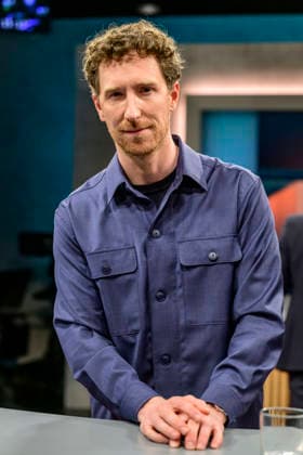 GER, Berlin, tough but fair Ð political talk show, TV, format, with host Louis Klamroth, Das Erste, pictured from left Louis Klamroth March 9, 2026 Copyright: HMBxMedia UwexKoch